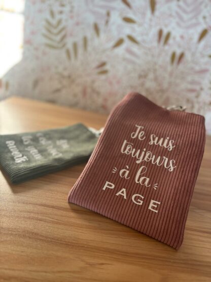 Atelier couture: Housse de livre Mercredi 21 mai 2025 – Image 5