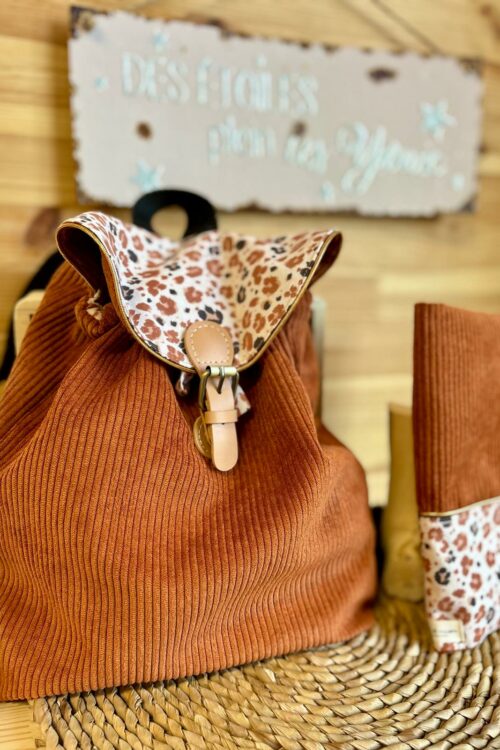 Sac à Dos Enfant 🎒 Le Sac à Dos Velours « Terracotta Étoilé » – Édition Limitée